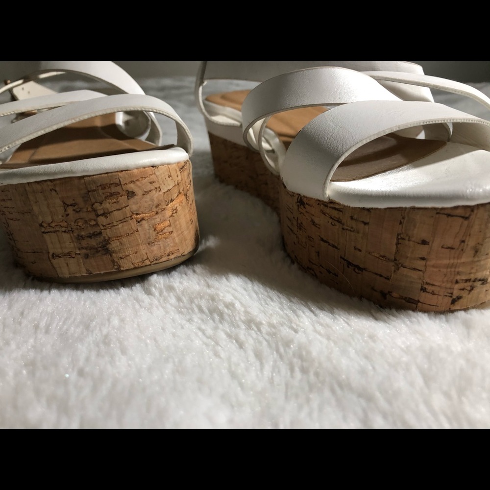 Sandals - Picture 3 of 3